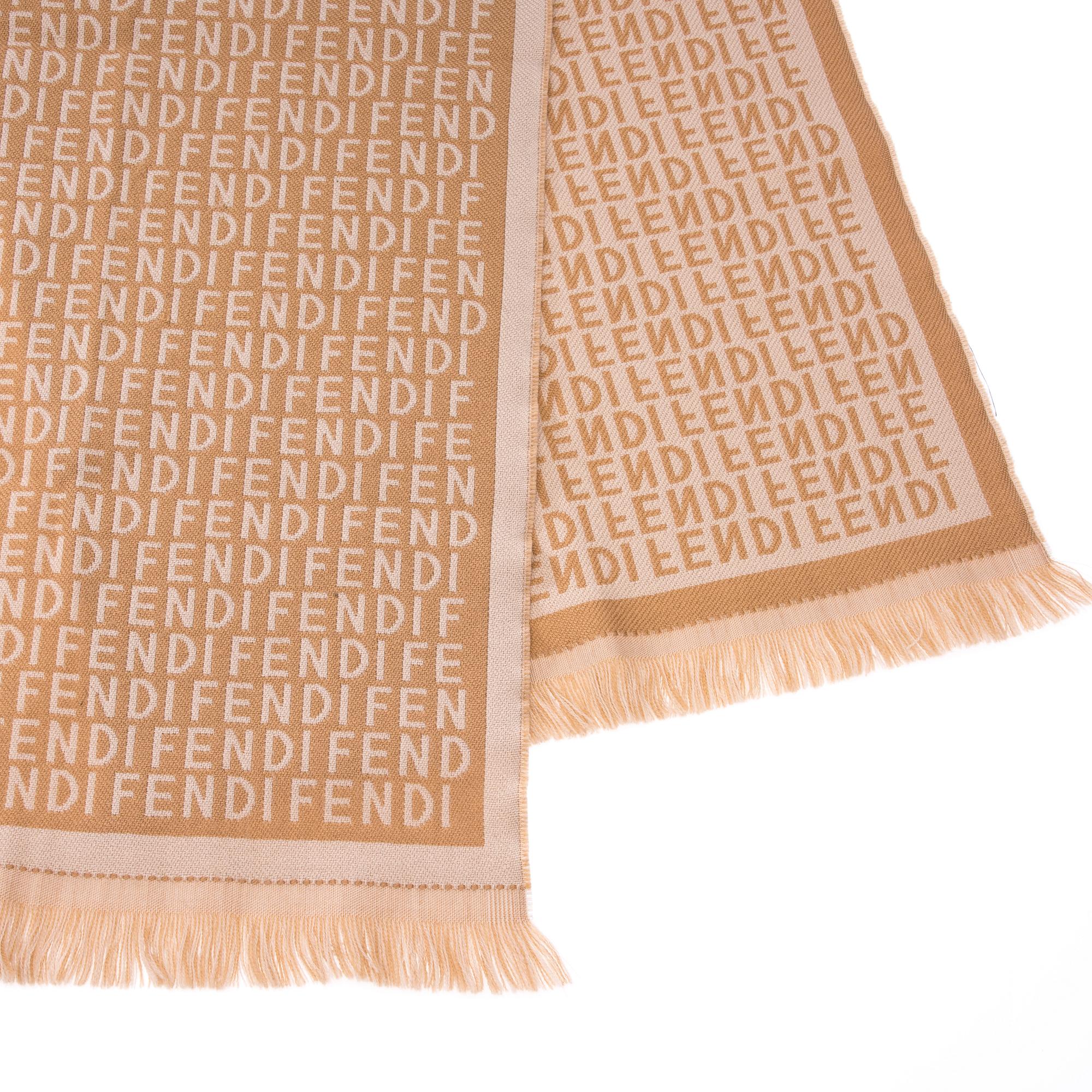 HALSDUK, Fendi.