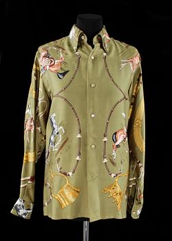 493. A silk blouse by Hermès.