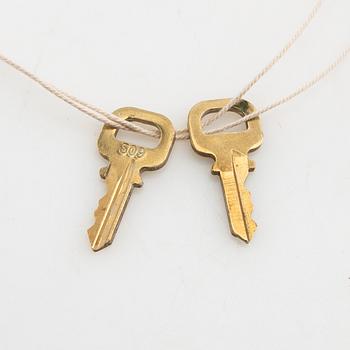 Louis Vuitton, Alma vintage bag.