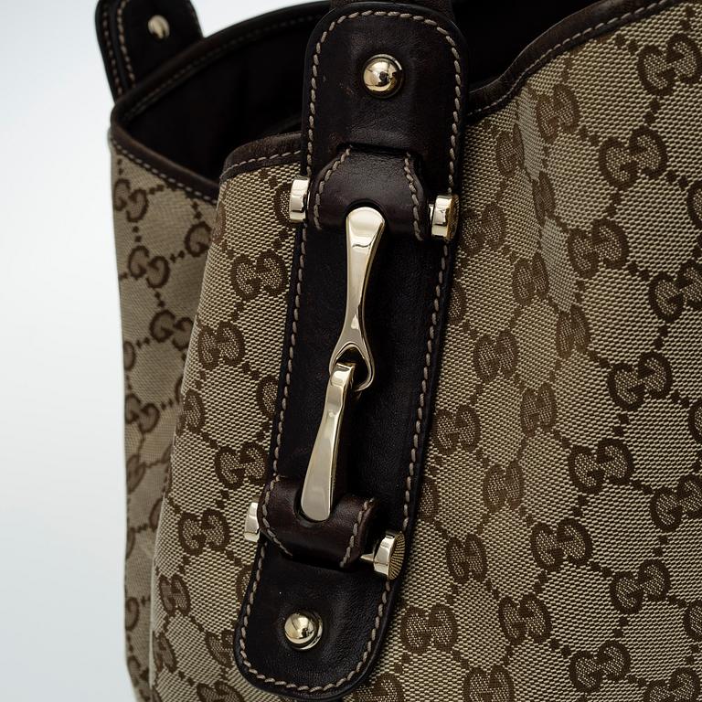 AXELREMVÄSKA, "Pelham", Gucci.