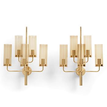 52. Hans-Agne Jakobsson, a pair of wall lamps, model "Sonata", "V169-5", Hans Agne Jakobsson AB, Markaryd, 1960-70's.