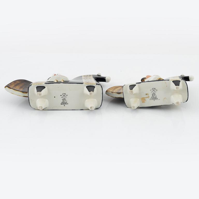 Timo Sarvimäki, figuriner, två st. ryttare, Rörstrand.