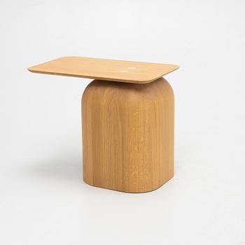 Alfredo Häberli, bord, "April", Nikari, Finland.