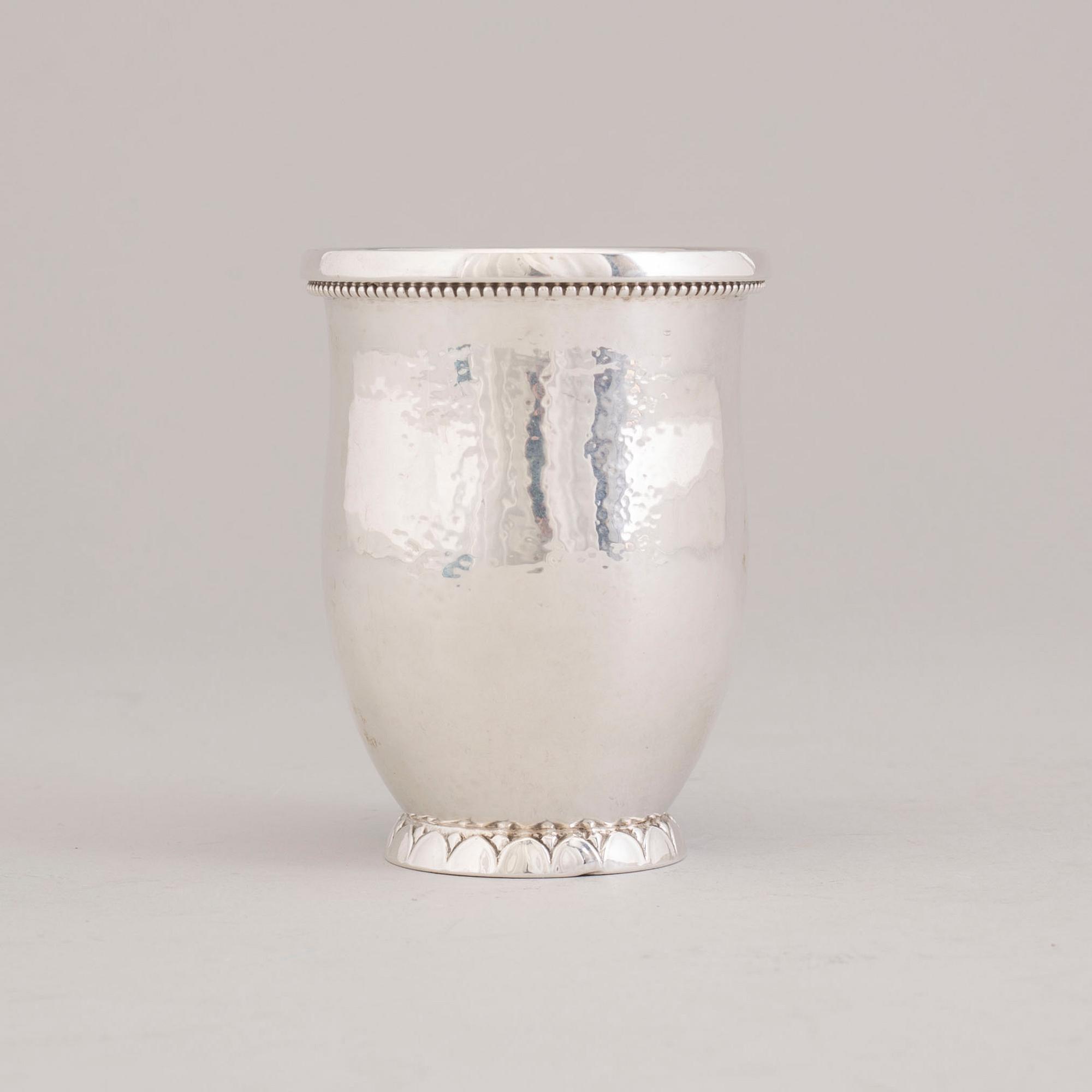 A silver mug by Georg Jensen, model 127, Copenhagen 1920/30's.