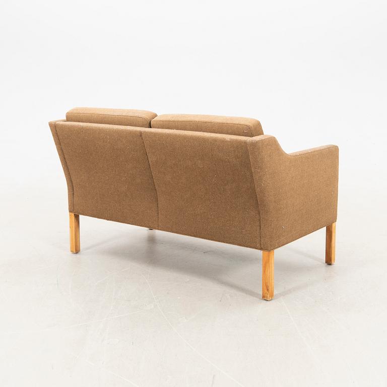 Børge Mogensen, sofa model 2522 Fredericia furniture Denmark, late 20th century.