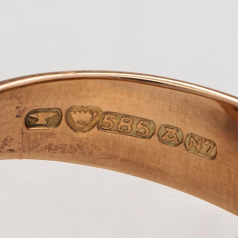 Elis Kauppi, Ring, 14K guld och bergskristall. Kupittaan Kulta, Åbo 1966.