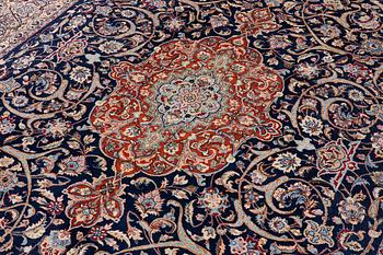 Matta, Najafabad, ca 385 x 290 cm.