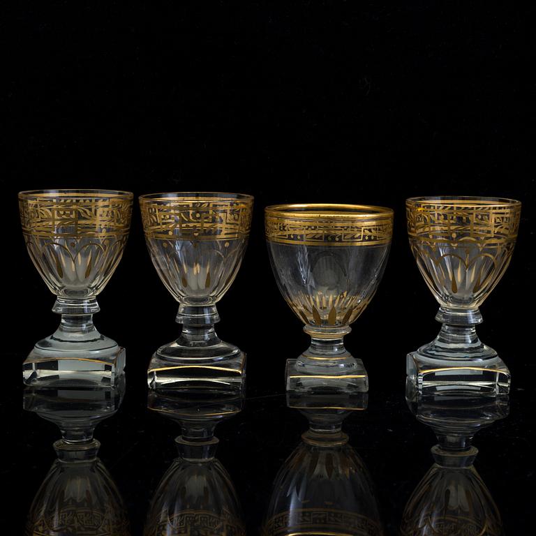 SERVISDELAR, 21 stycken, glas. Ryssland, 1800-tal.