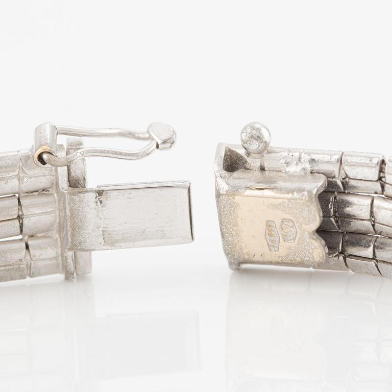 Armband 18K vitguld.