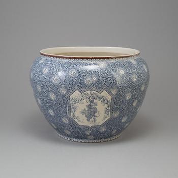 A ceramic flower pot marked Brabant U & C Sarreguemines, first half of the 20th century.