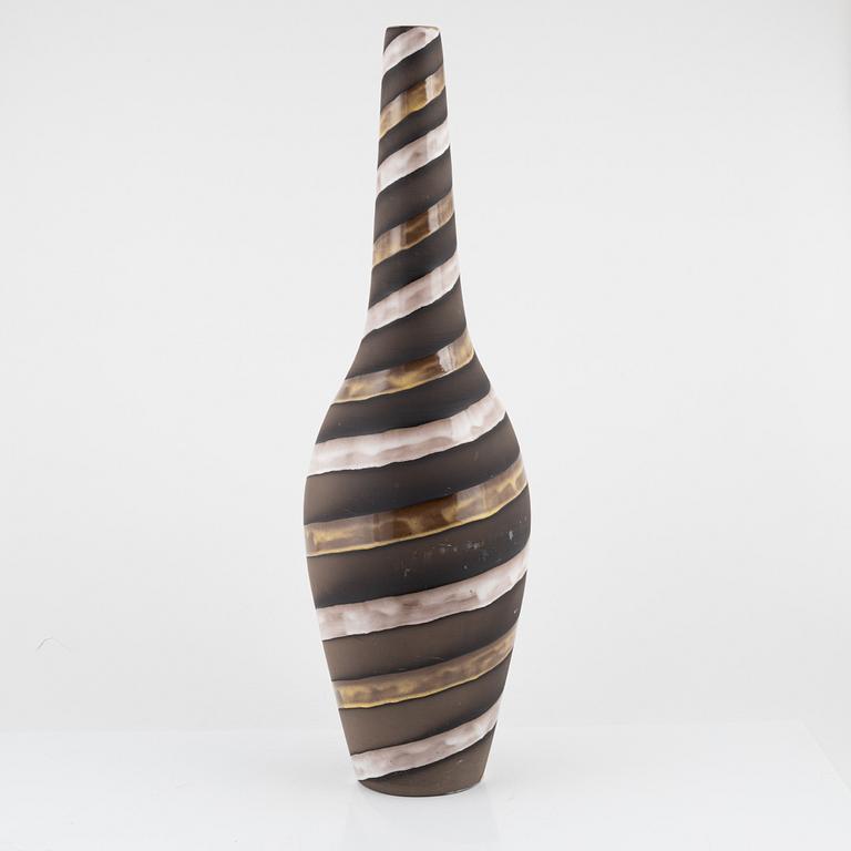 Ingrid Atterberg, an earthenware 'Spiral' vase, Upsala-Ekeby.