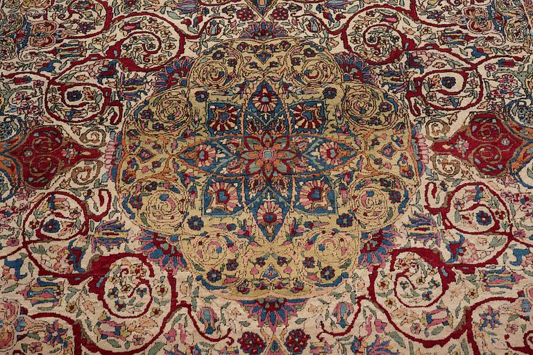 Matta, semiantik Teheran figural, sannolikt, ca 345,5 x 202 - 206,5 cm.