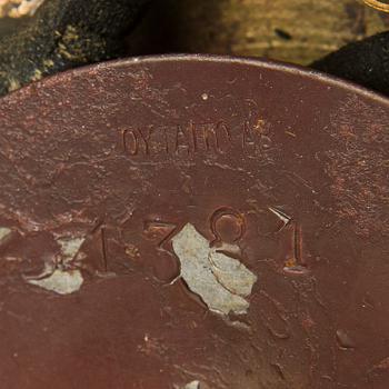 Paavo Tynell, taklampa modell 1381, Taito, 1930-tal.