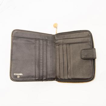 Chanel, wallet.