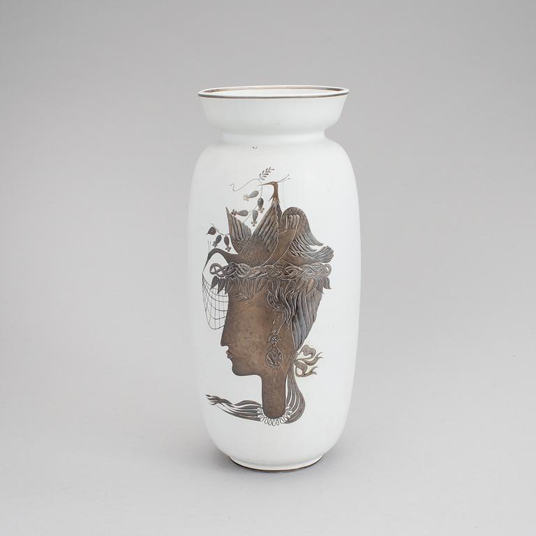 A STIG LINDBERG VASE, stoneware, "Grazia", Gustavsberg, 1954.