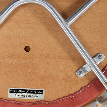 Hans J. Wegner, stolar, 4 st "JH 701", Johannes Hansen, Danmark.