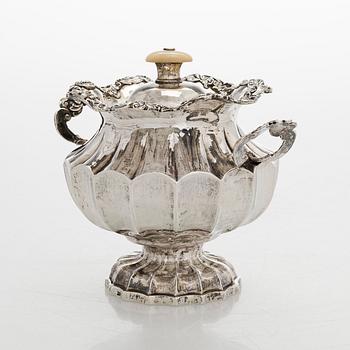 A silver sugar bowl, Moscow 1844. Unidentified maker's mark.