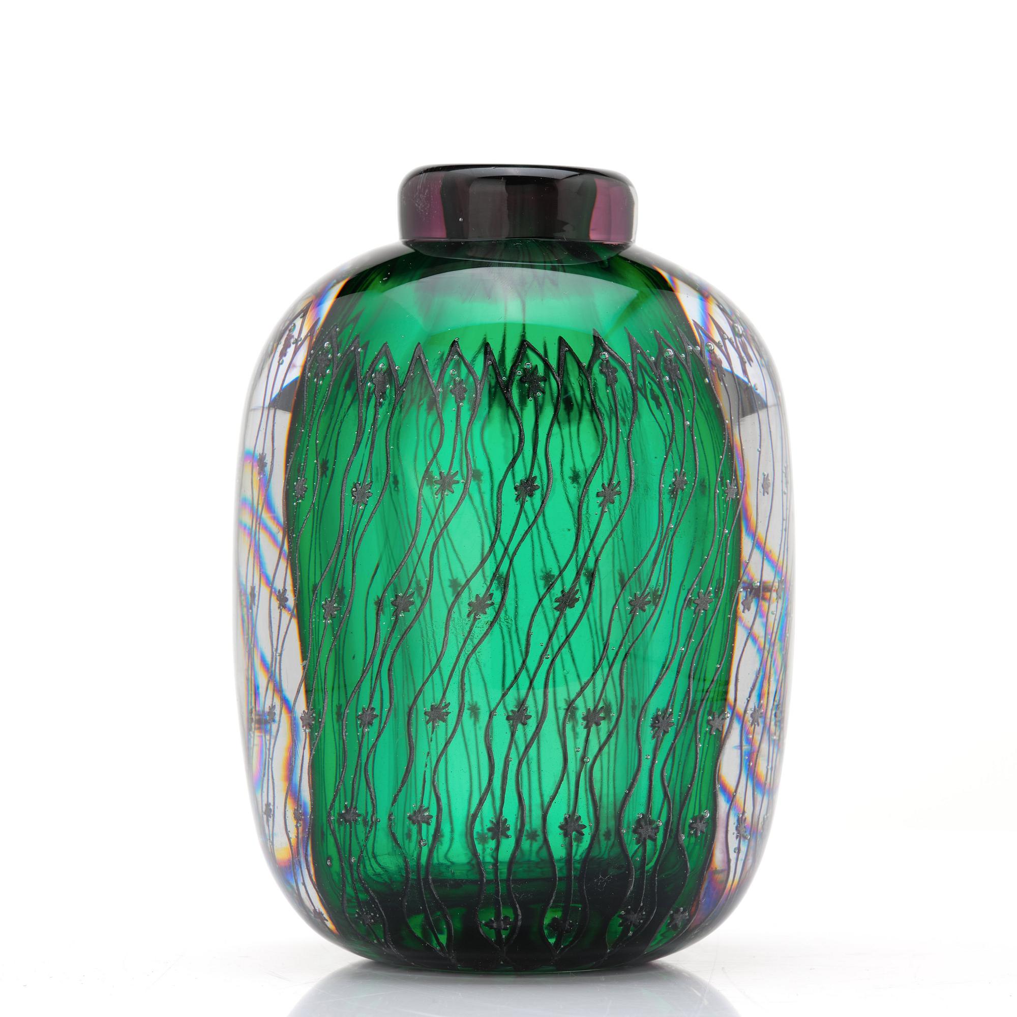 Edvin Öhrström, an "Ariel" glass vase, Orrefors, Sweden 1948.