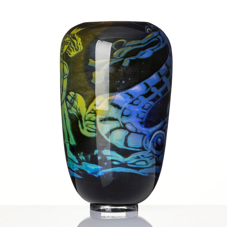 Eva Englund, a graal glass vase, Muraya, Sweden 1993.