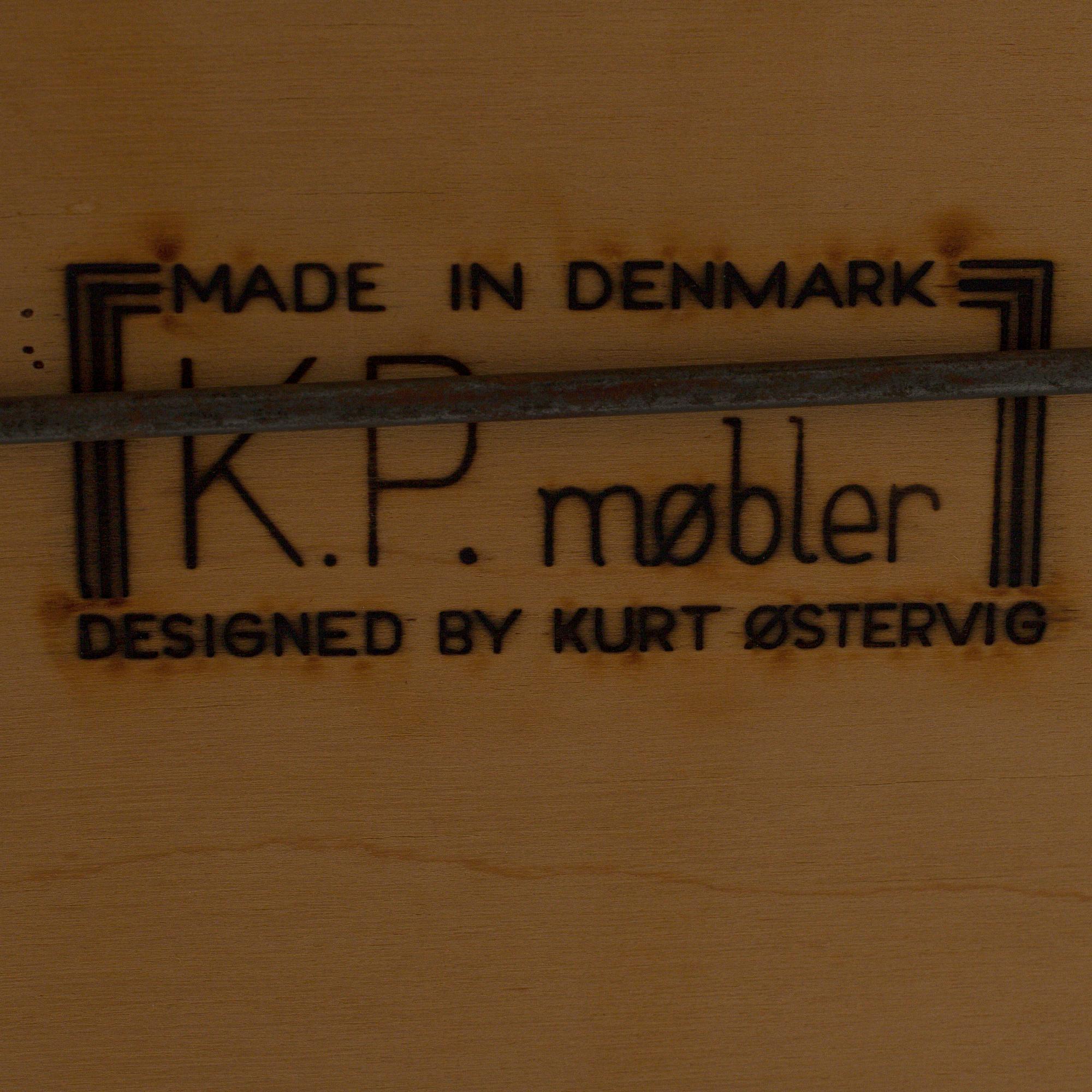 A KURT ØSTERVIG shelf, mid 20th century.