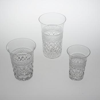 GLASSERVIS, 115 delar, 1900-talets första hälft.