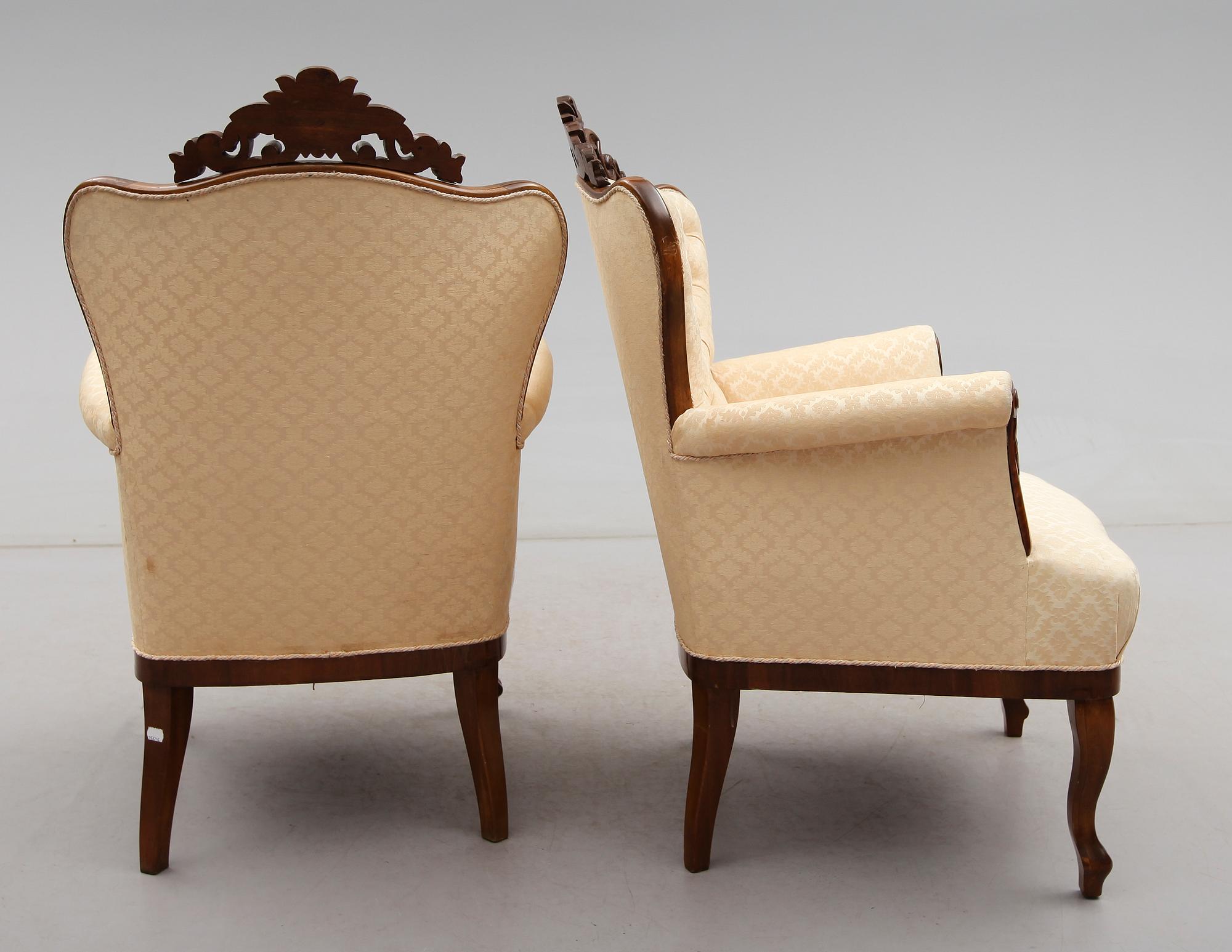 FÅTÖLJER, 1 par, rokokostil, 1800-talets andra hälft.