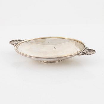 Gundorph Albertus, a sterling silver dish, model 355, Georg Jensen 1945-1977, Copenhagen, Denmark.