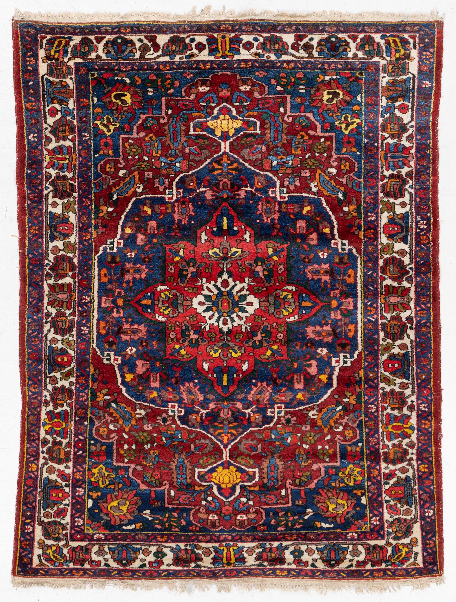 Matta, Bakhtiari, ca. 198 x 153 cm.