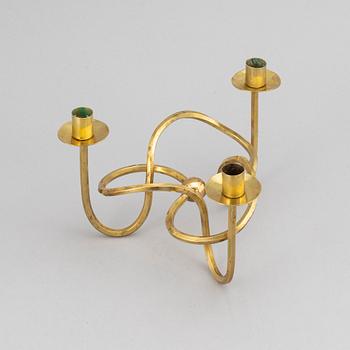 JOSEF FRANK, ljusstake, mässing, "Vänskapsknuten", Firma Svenskt Tenn.