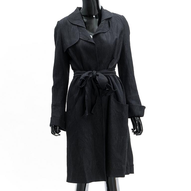 COAT, Jasmine di Milo, size 38.