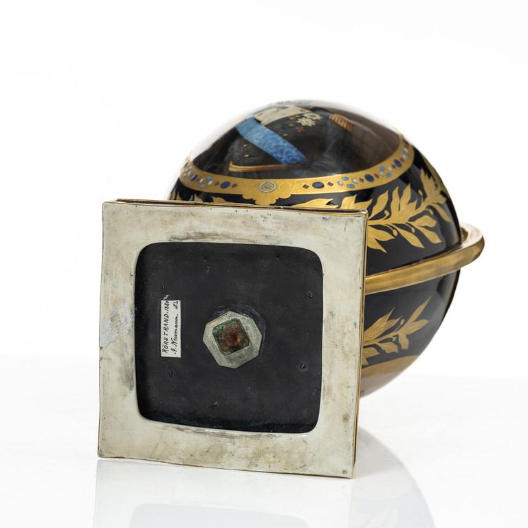 Rörstrand, A lidded vase, Oscar II, Adolf Neuman, Rörstrand, 1880.