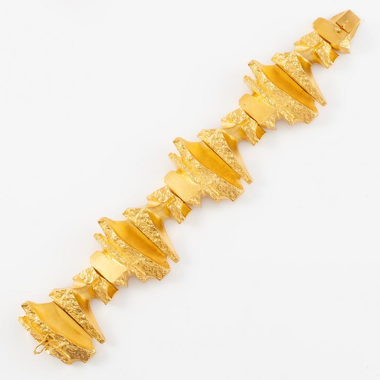Björn Weckström bracelet 18K gold "Bear Tooth", for Lapponia.