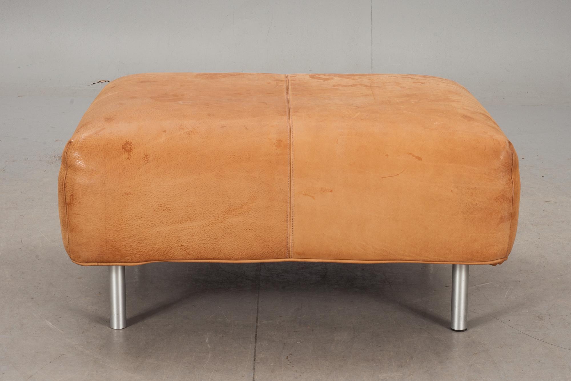 SOFFBORD/PALL, design Gerard van den Berg, för Gelderland, Holland.