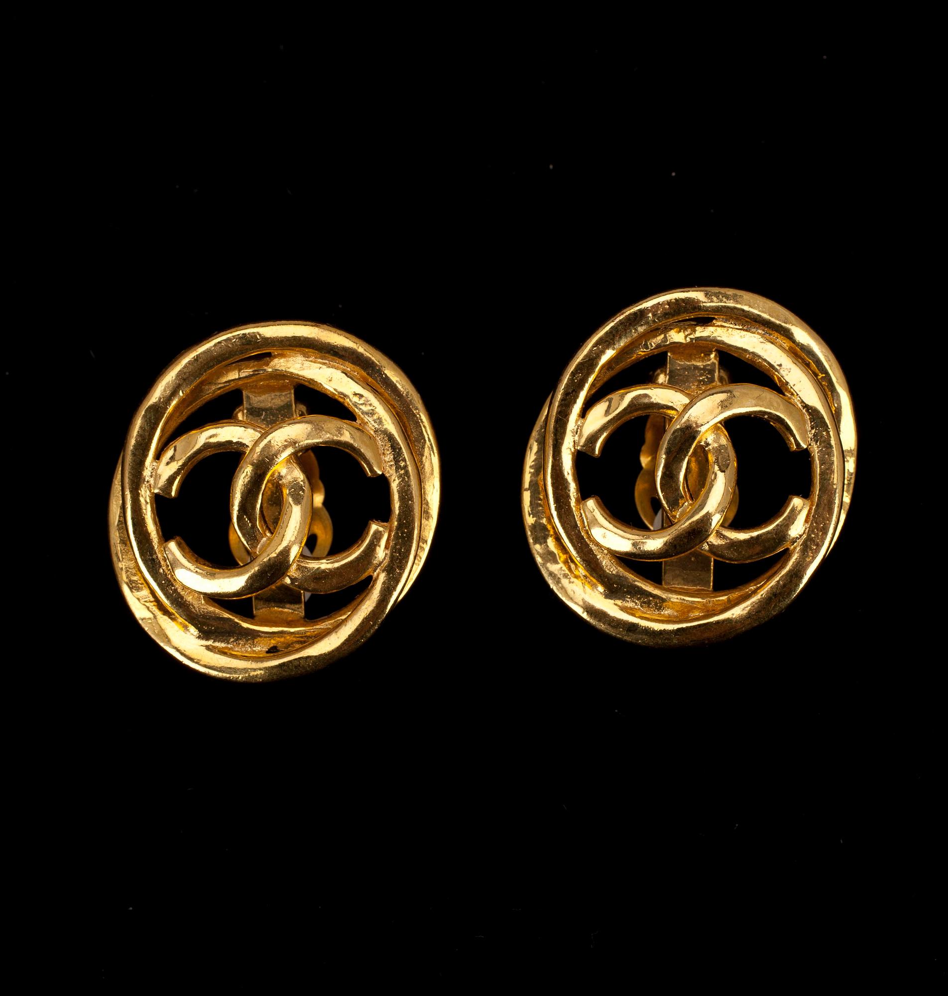 ÖRHÄNGEN, clips, Chanel.