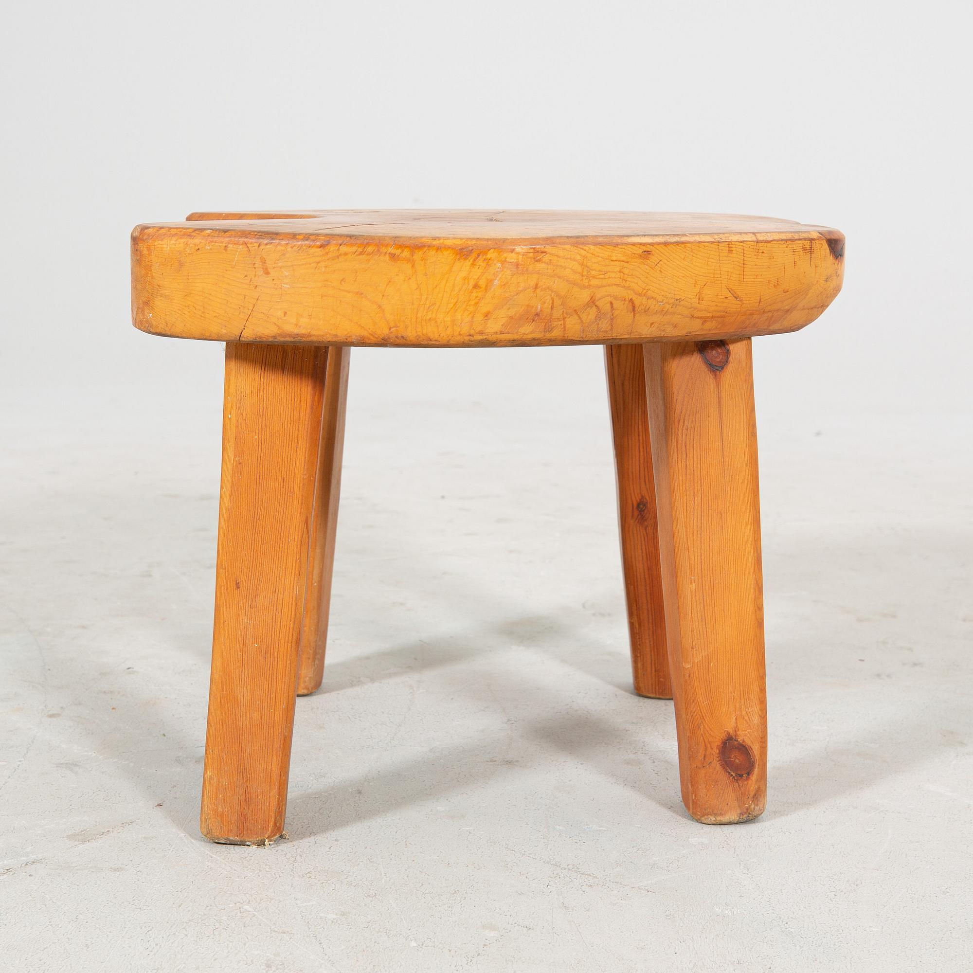 A pine wood stool, second half of the 20th Century.