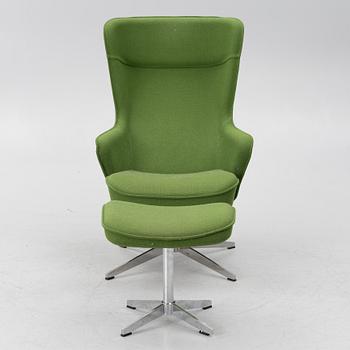 Roger Persson, fåtölj med fotpall, "Norma", Swedese.