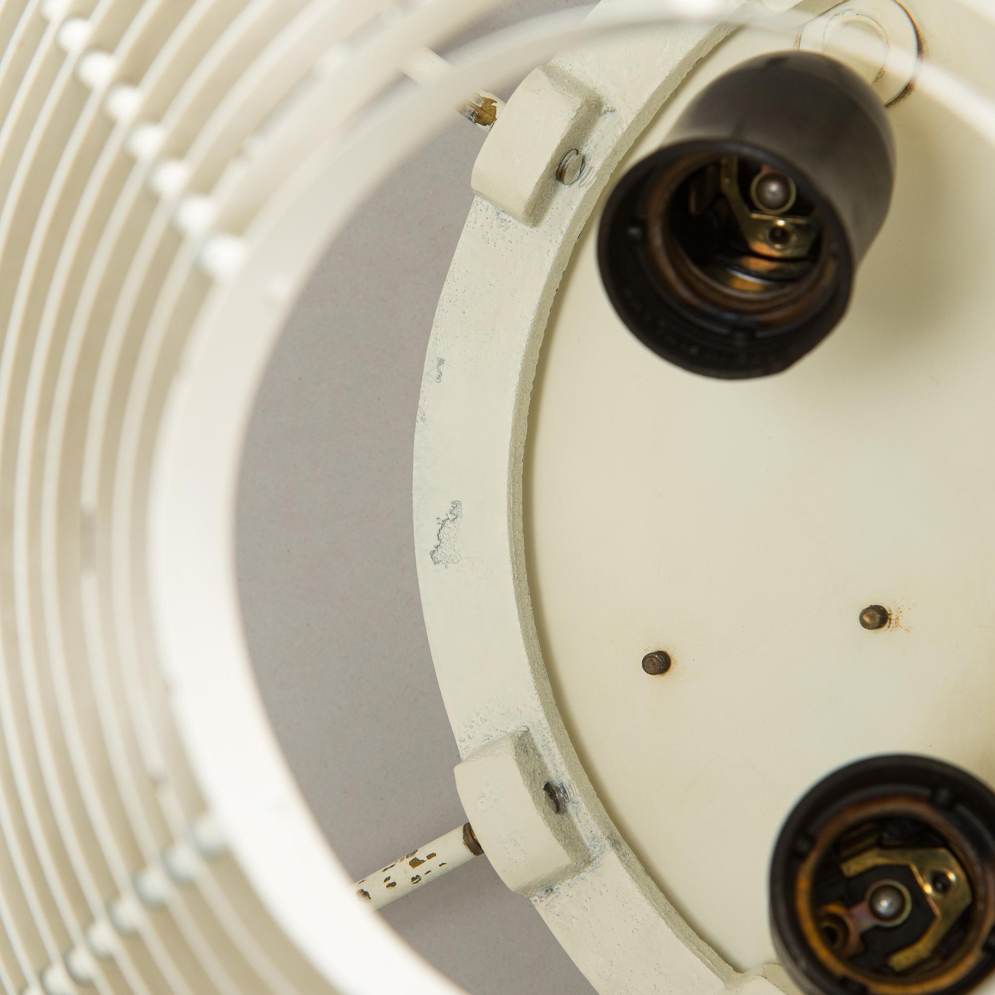 Alvar Aalto, 'A622B' ceiling light for Valaistustyö.