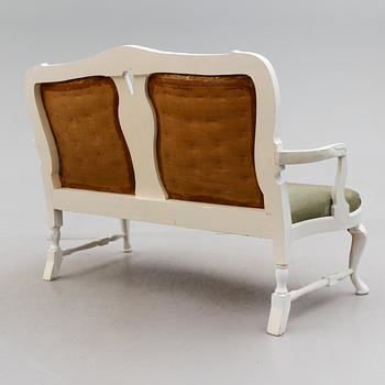 SOFFA, rokokostil, 1900-talets första hälft.