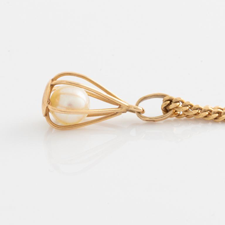 Pendant, gold with pearl.