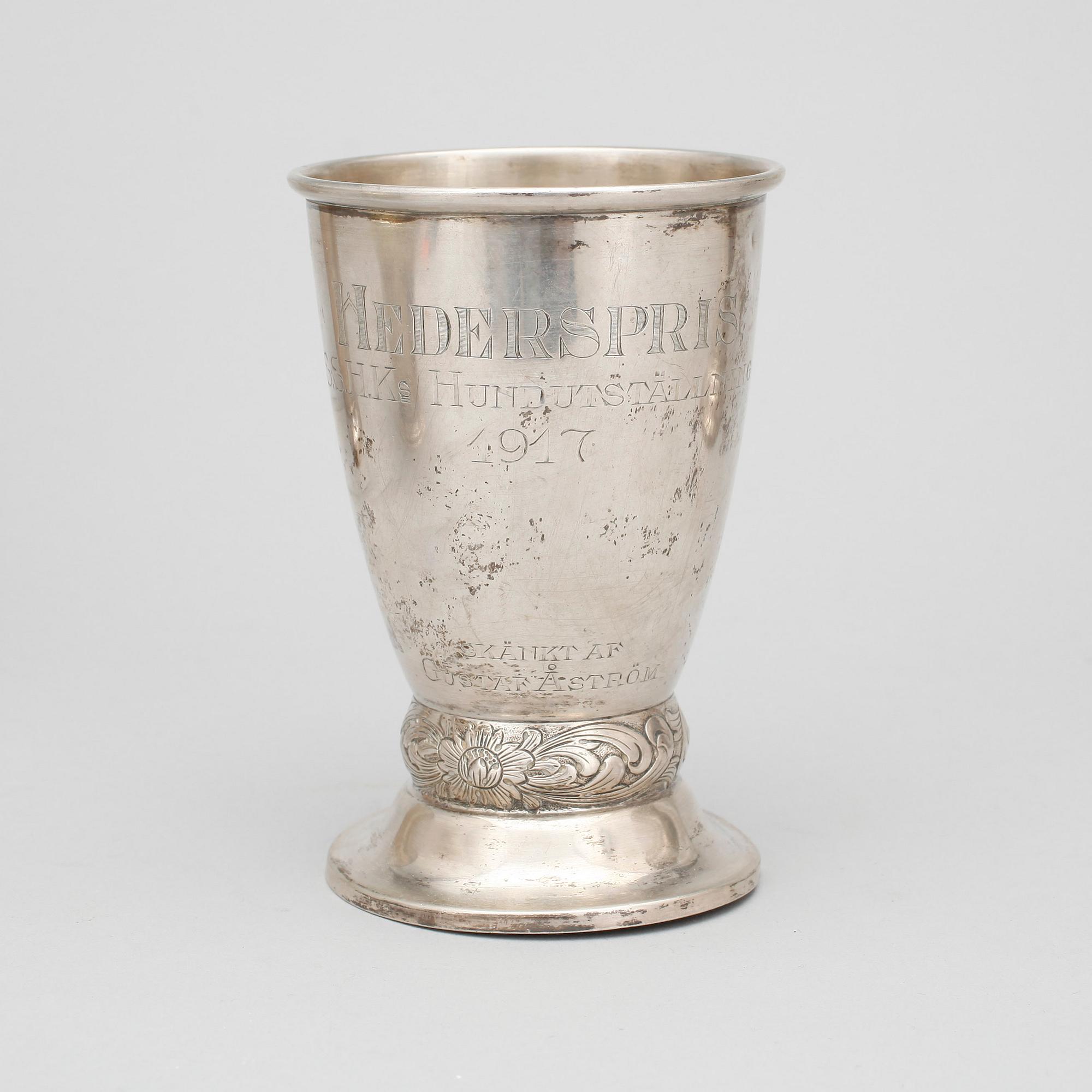 PARTI BÄGARE, 4 st, silver, bla MGAB, Uppsala, 1900-tal. Total vikt ca 887 g.