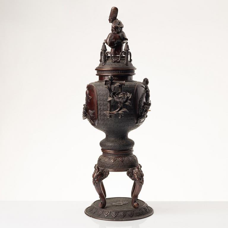 Rökelsekar, brons, Japan, Meiji (1868-1912).
