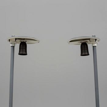GOLVLAMPOR, ett par, Per Iversen för Louis Paulsen, 1960-tal.