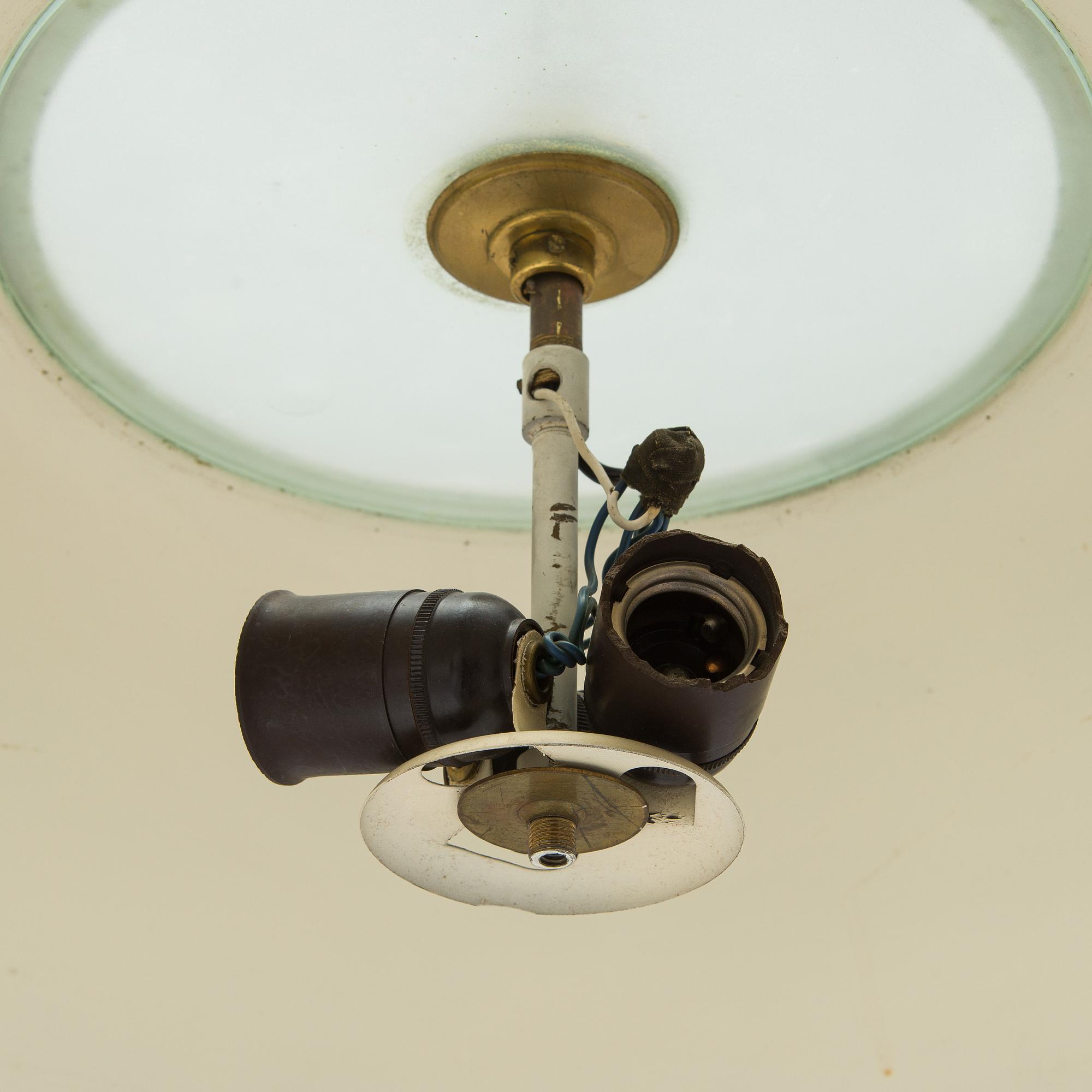 Lisa Johansson-Pape, kattovalaisin, malli 61-103 Stockmann Orno 1900-luvun puoliväli.