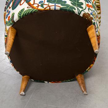 A 'Marino' easy chair by Carl Malmsten, mid 20th century.