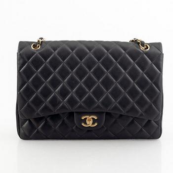 Chanel, väska, "Maxi Classic Flap Bag", 2009-2010.