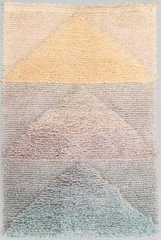 Katri Mattila, rya, modell för Helmi Vuorelma Oy Lahtis. Ca 170 x 110 cm.