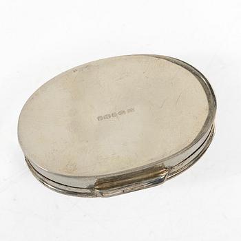 Six English silver boxes and a spectacle case for a chatelaine, silver, Birmingham and Sheffield.