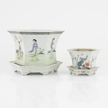 Two porcelain flower pots, China, 19th-20th century.