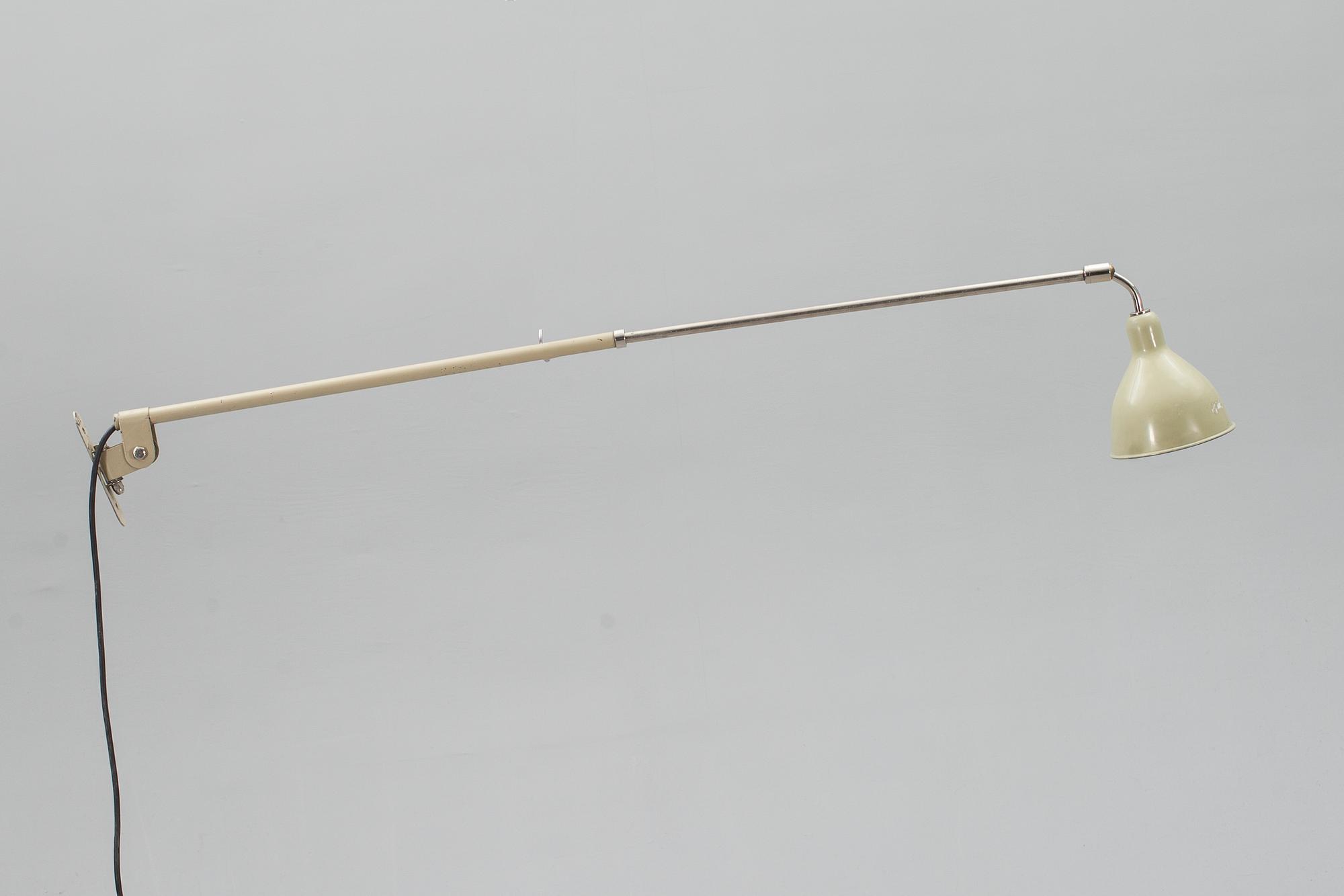 VÄGGLAMPA, PeFeGe, omkring 1900-talets mitt.