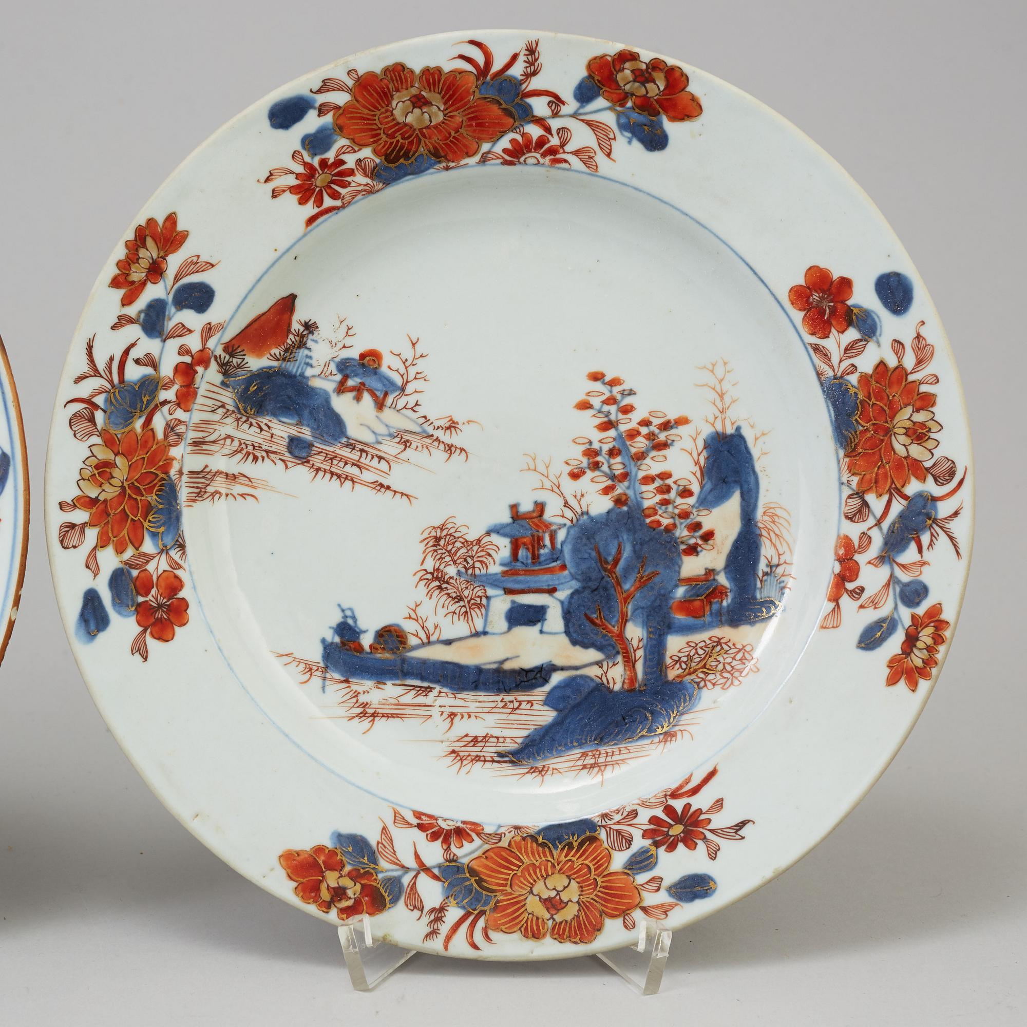 Three Chinese imari porcelain plates, Qing dynasty, 18th century.
